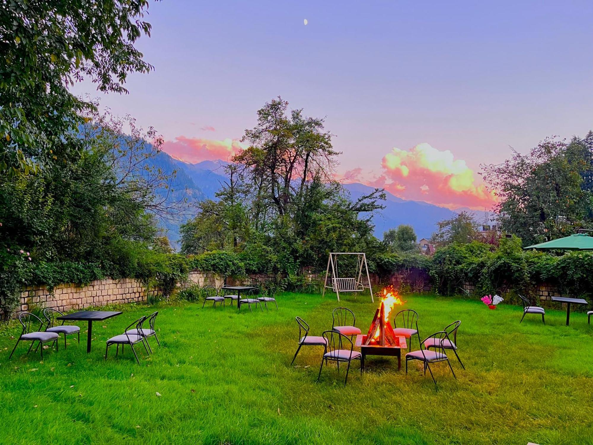 Sagar Heritage Resort, Near Mall Road Manali Eksteriør bilde