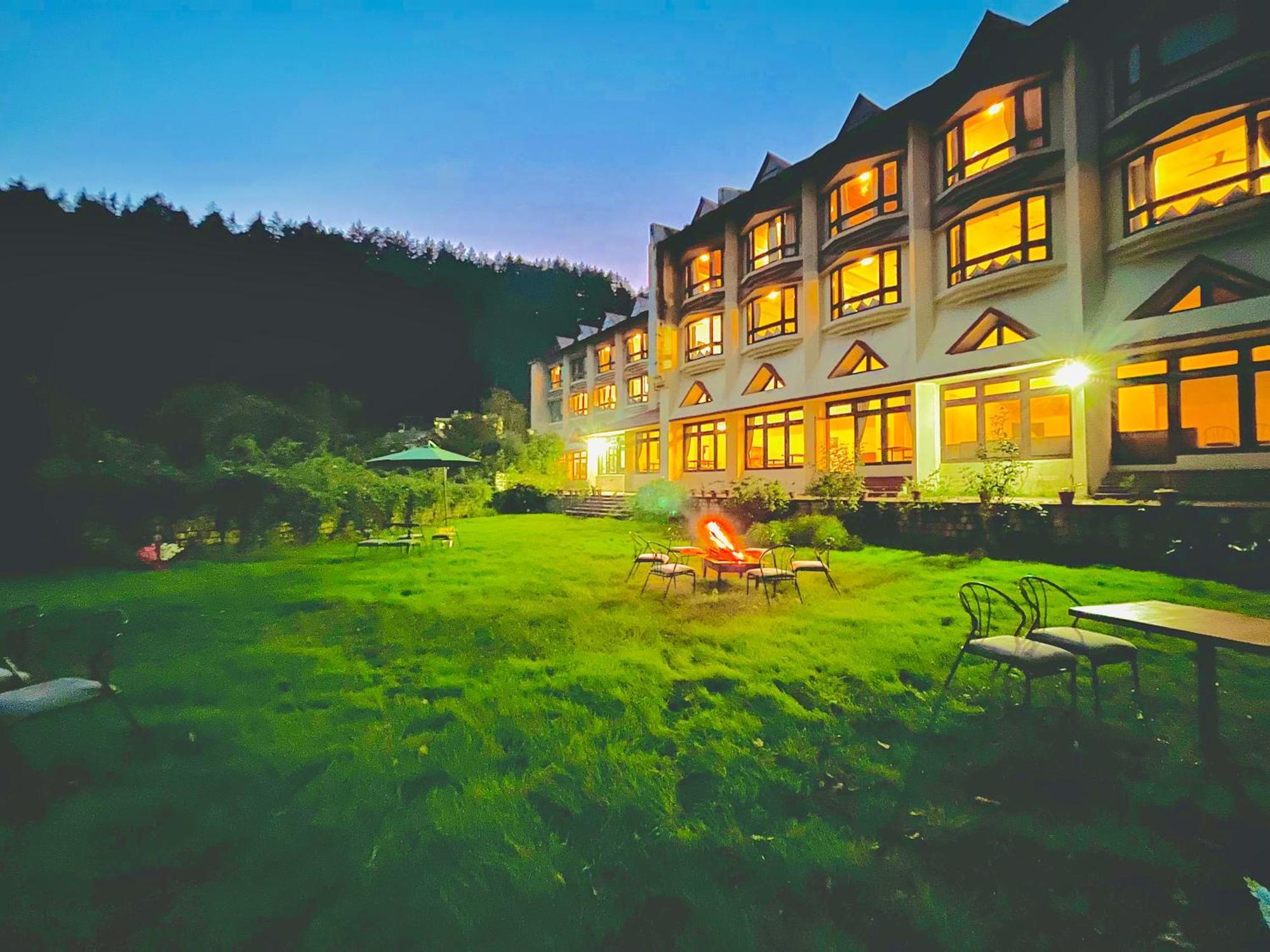 Sagar Heritage Resort, Near Mall Road Manali Eksteriør bilde